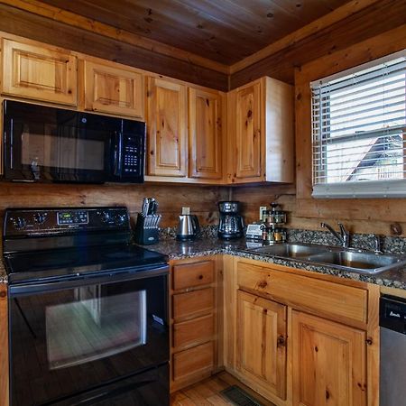 Home Sweet Hideaway Retreat Near Pigeon Forge Εξωτερικό φωτογραφία